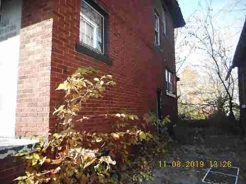 2220 Collingwood (7)_m.jpg